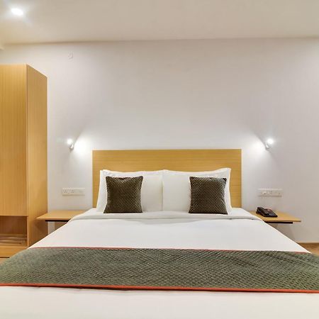 Townhouse Kovilambakkam Chennai Bagian luar foto