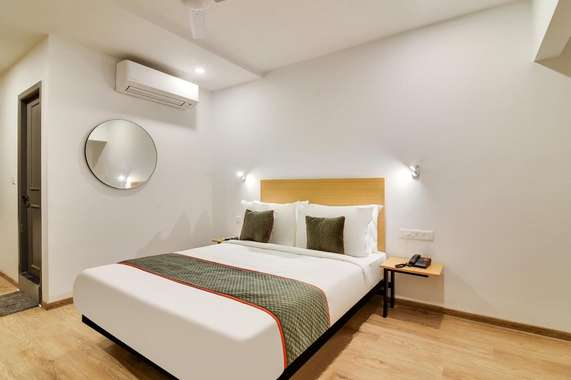 Townhouse Kovilambakkam Chennai Bagian luar foto
