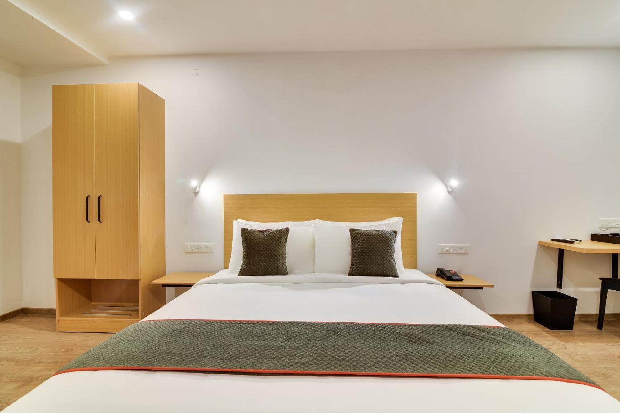 Townhouse Kovilambakkam Chennai Bagian luar foto